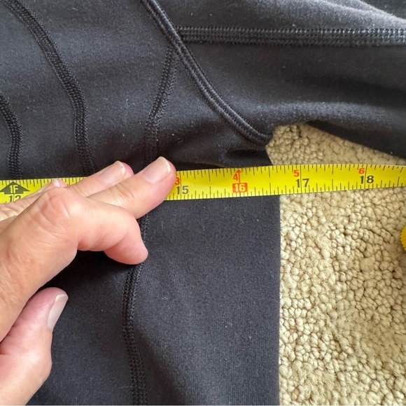 Lululemon Stride Jacket II Hooded Black Size 4 - Picture 12 of 15